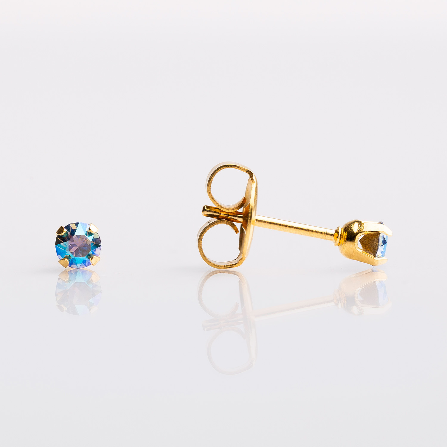 Sensitive™ Sterilized Shimmers Fashion Studs – Sapphire Shimmer – 3mm Gold-Plated