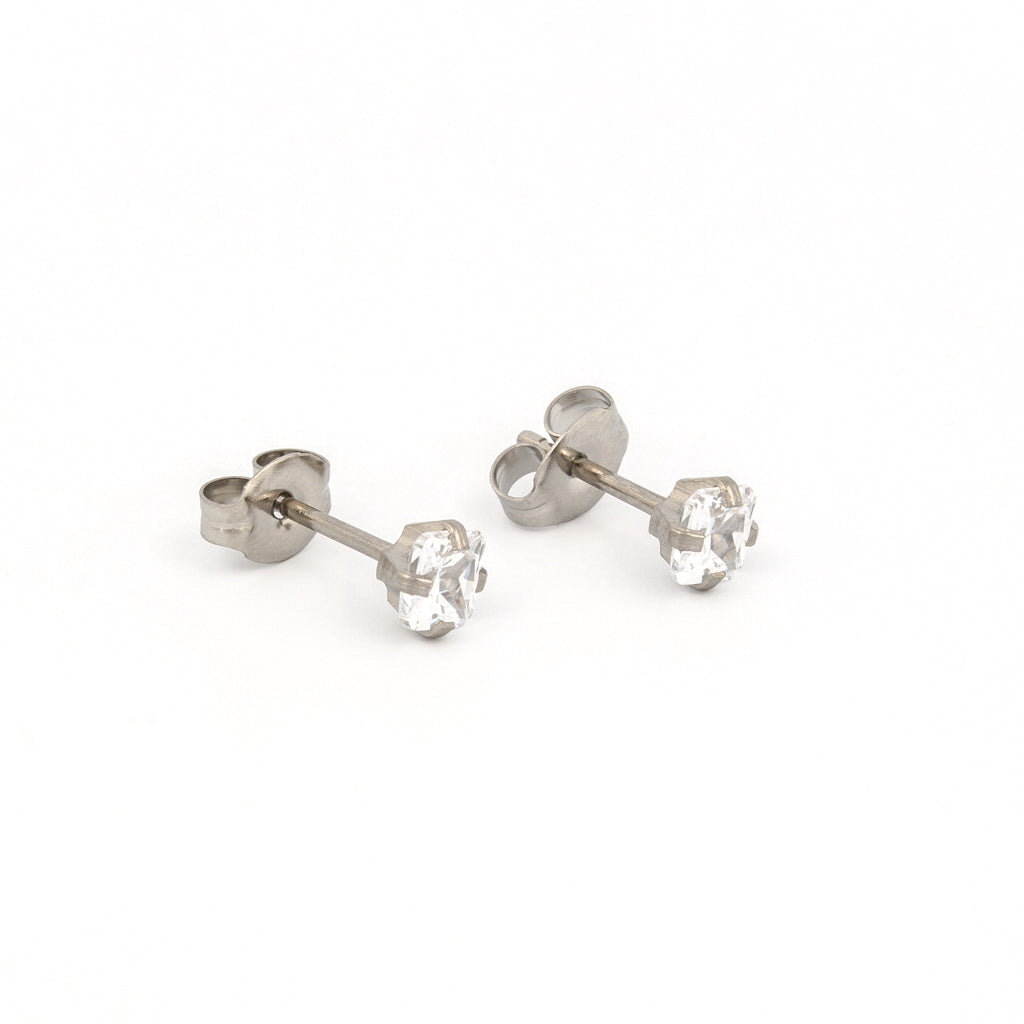 Sensitive™ Sterilized Prong-Set Princess-Cut Cubic Zirconia Fashion Studs – 4×4mm – Stainless Steel