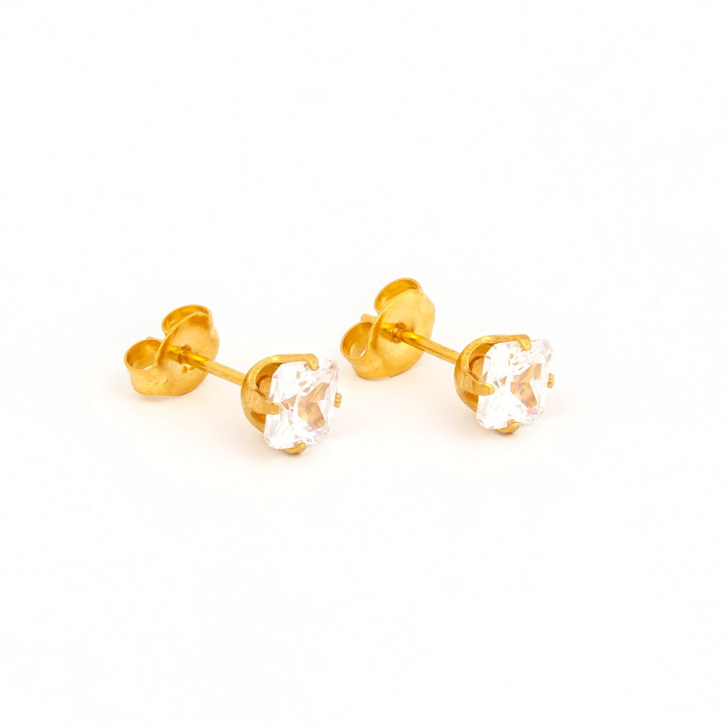 Sensitive™ Sterilized Prong-Set Princess-Cut Cubic Zirconia Fashion Studs – 5×5mm – Gold-Plated