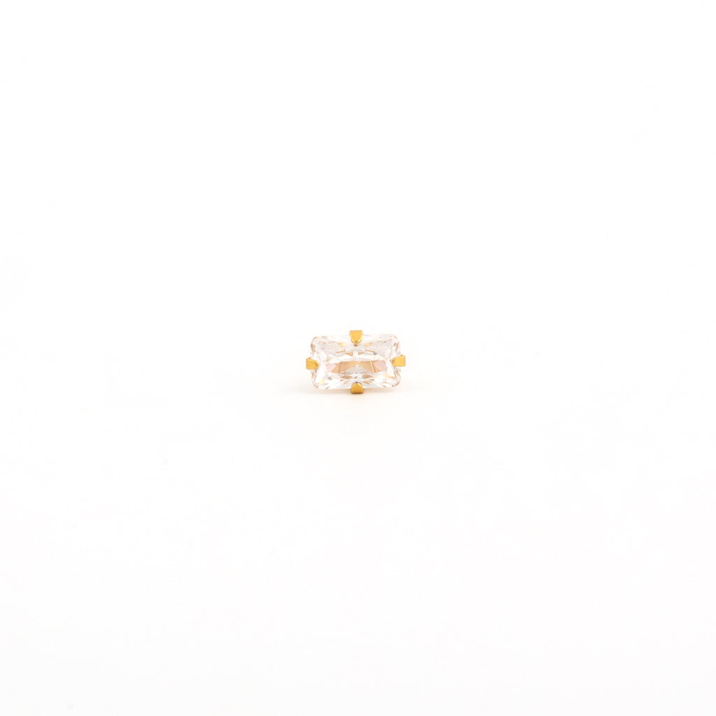 Sensitive™ Sterilized Prong-Set Rectangle Cubic Zirconia Fashion Studs – 5×3mm – Gold-Plated