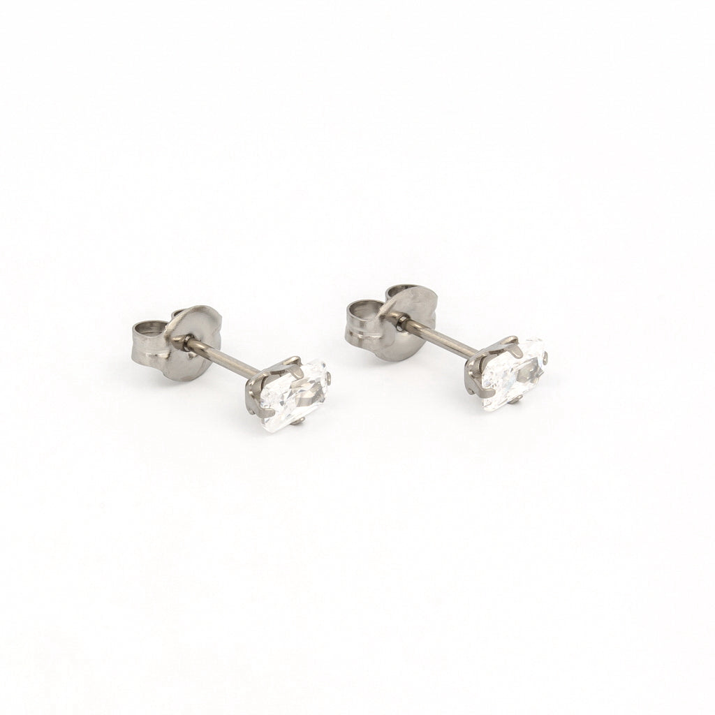 Sensitive™ Sterilized Prong-Set Rectangle Cubic Zirconia Fashion Studs – 5×3mm – Stainless Steel
