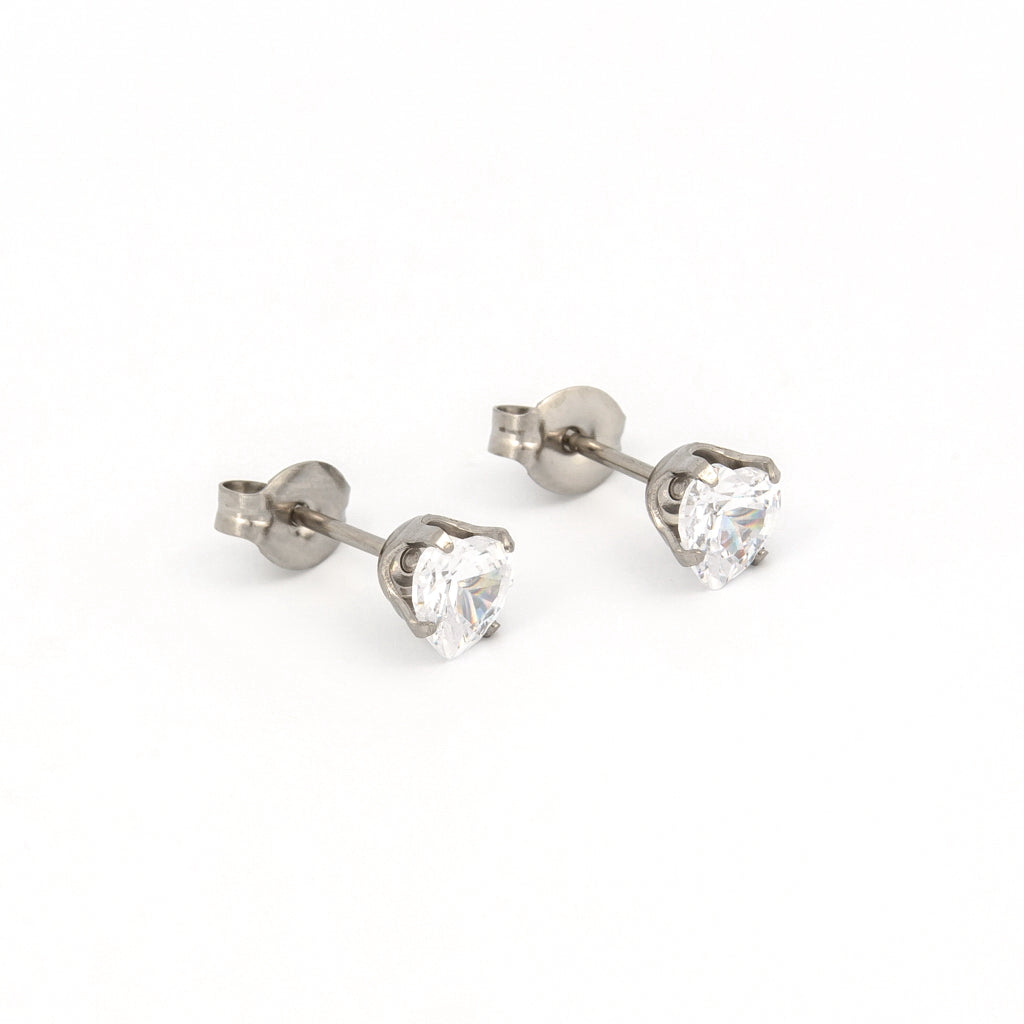 Sensitive™ Sterilized Prong-Set Heart Cubic Zirconia Fashion Studs – 5×5mm – Stainless Steel