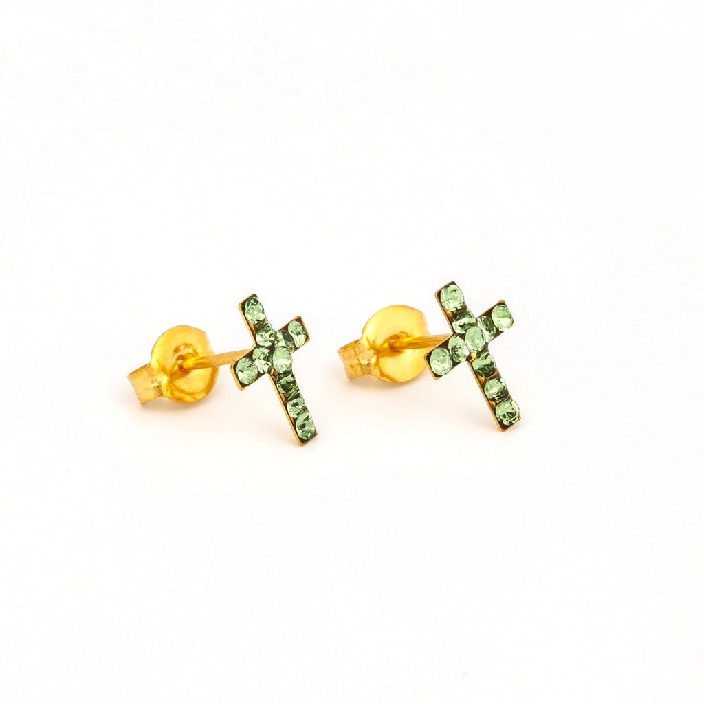 Sensitive™ Puff Pad Prong-Set Birthstone Fashion Studs – Cross – August Peridot Crystal – Gold-Plated