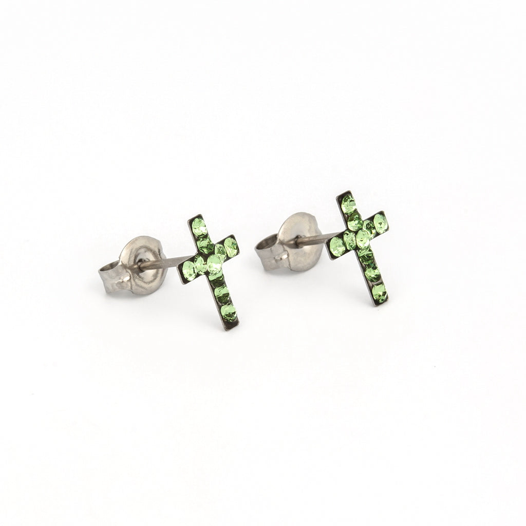 Sensitive™ Puff Pad Prong-Set Birthstone Fashion Studs – Cross – August Peridot Crystal – Stainless Steel