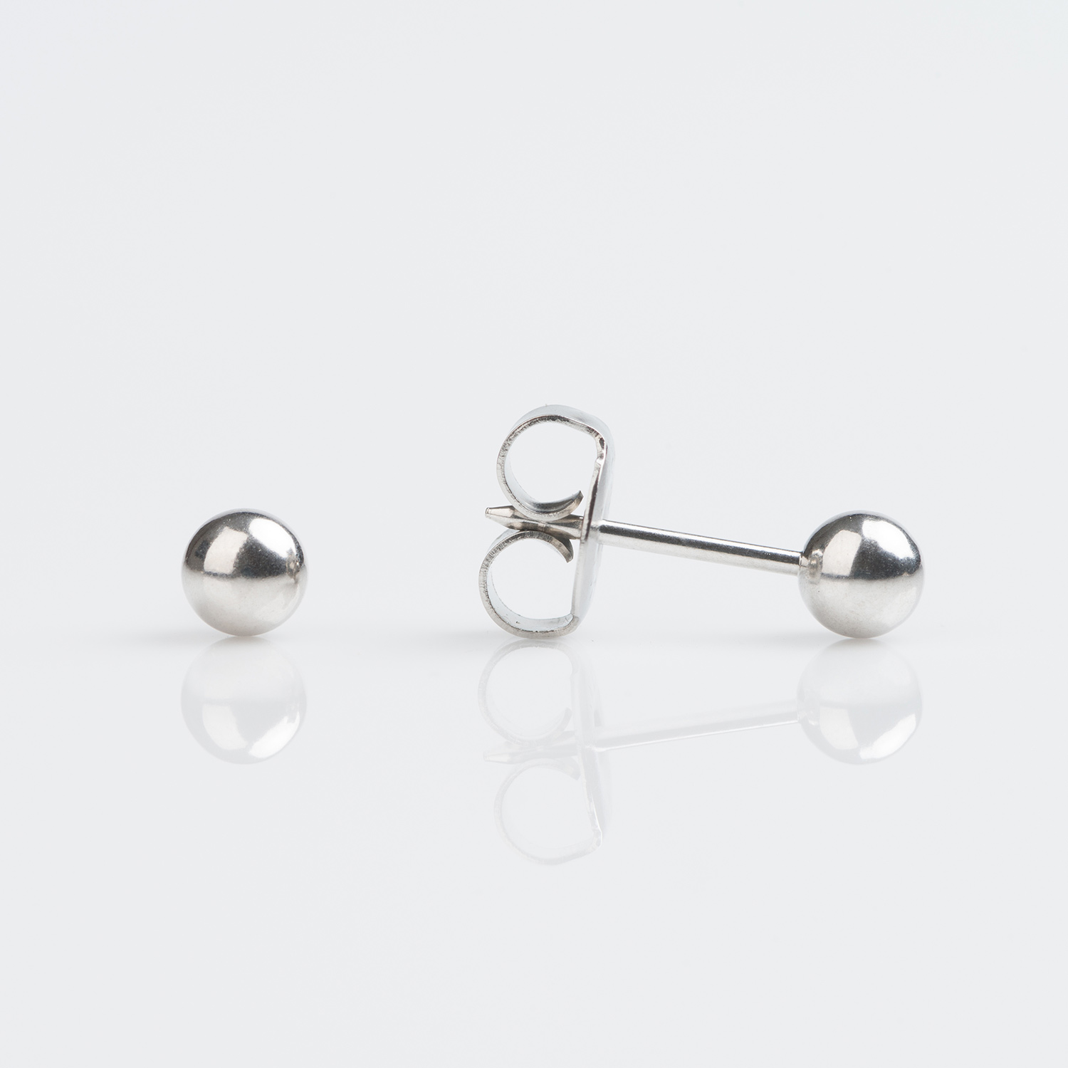 Sensitive™ Puff Pad Ball Fashion Studs – 4mm – Stainless Steel
