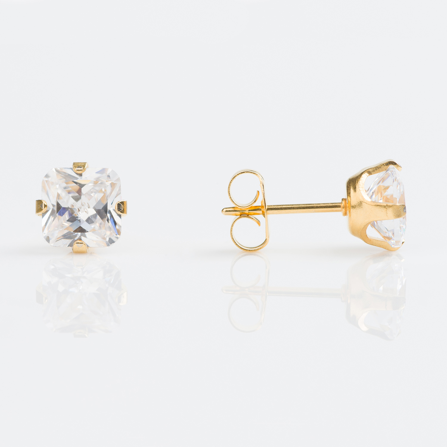 Sensitive™ Puff Pad Prong-Set Princess-Cut Cubic Zirconia Fashion Studs – 6×6mm – Gold-Plated