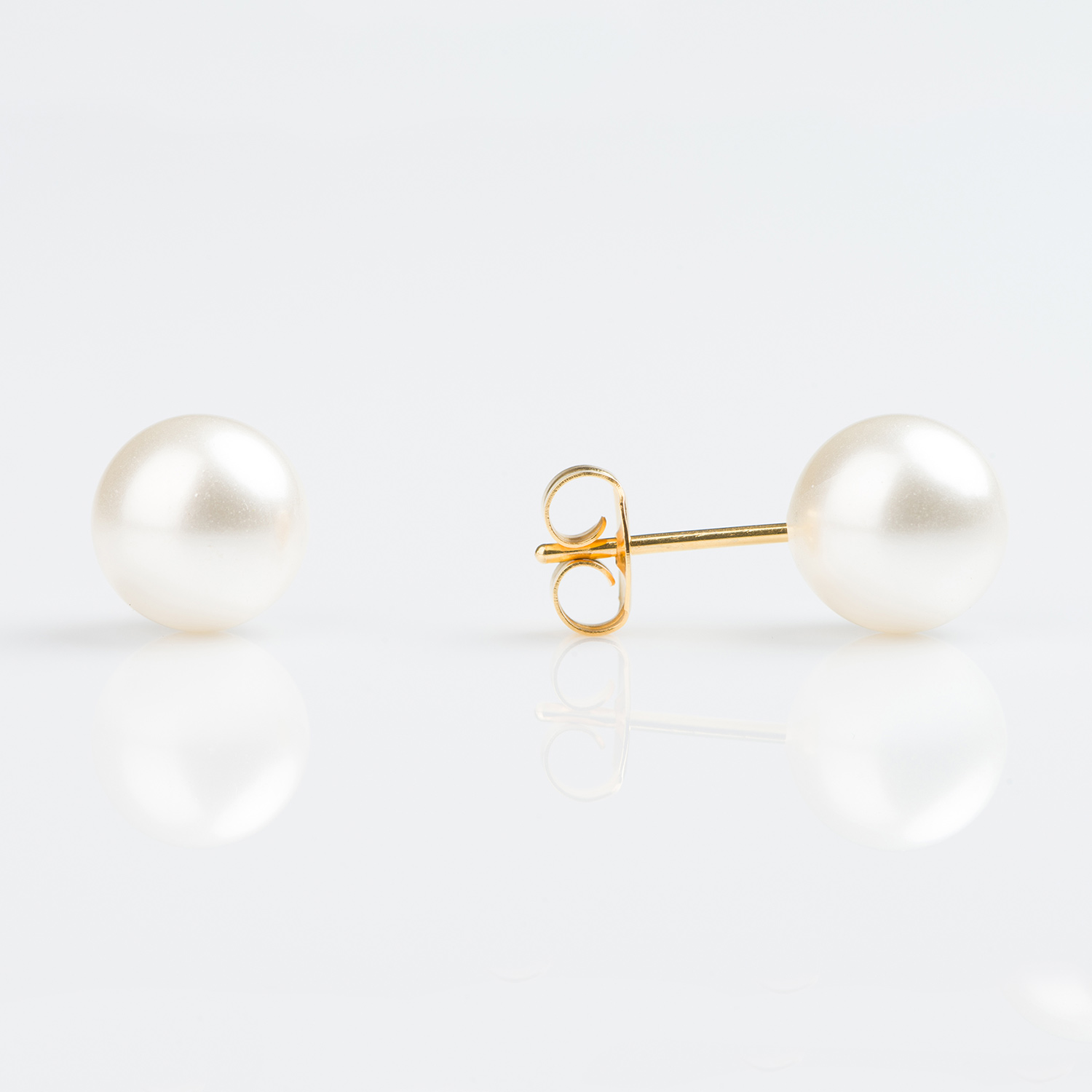 Sensitive™ Puff Pad Pearl Fashion Studs – 8mm – White – Gold-Plated