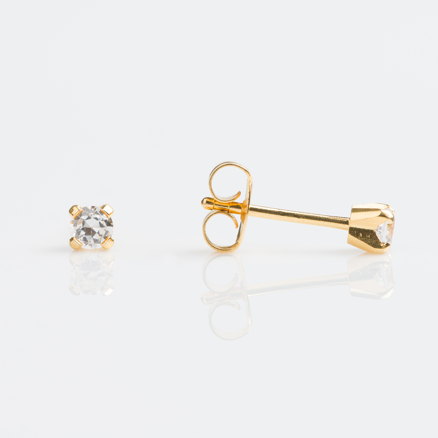 Sensitive™ Puff Pad Prong-Set Cubic Zirconia Fashion Studs – 3mm – Gold-Plated