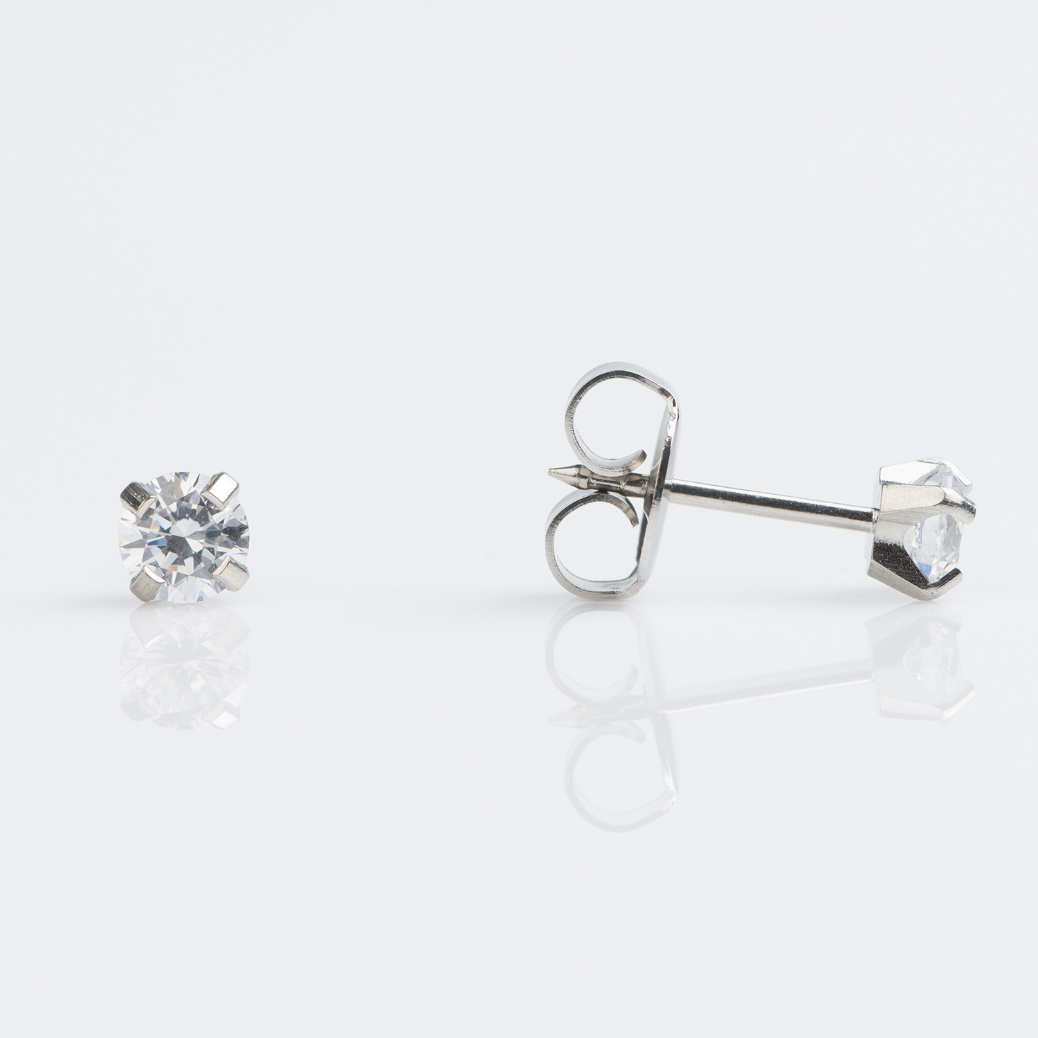 Sensitive™ Puff Pad Prong-Set Cubic Zirconia Fashion Studs – 4mm – Stainless Steel