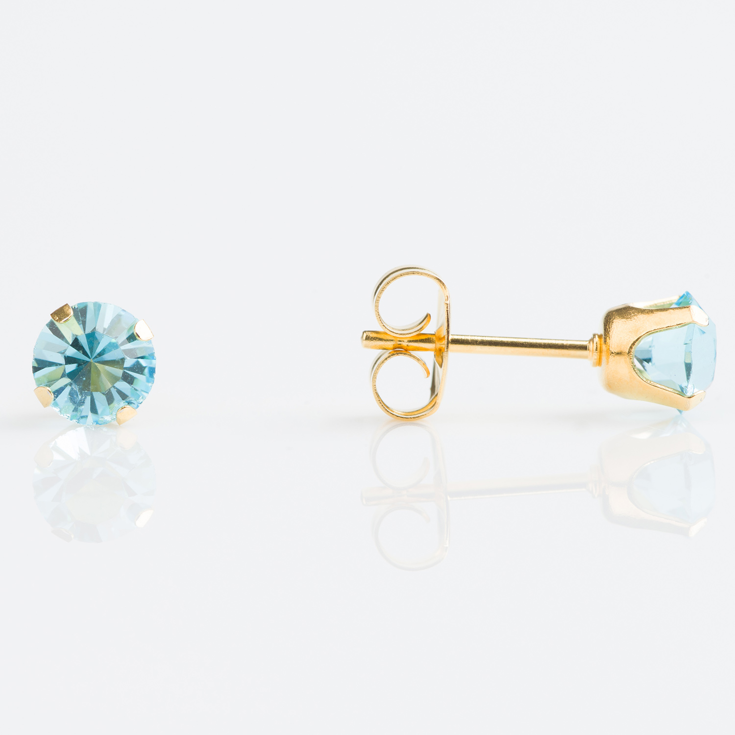 Sensitive™ Puff Pad Prong-Set Birthstone Fashion Studs – 5mm – March Aquamarine Crystal – Gold-Plated