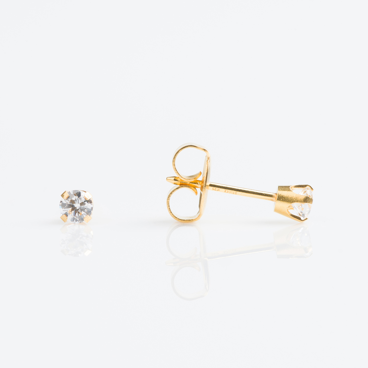 System 75™ Prong-Set Cubic Zirconia Piercing Studs – 3mm – Regular Post – 9K Yellow Gold
