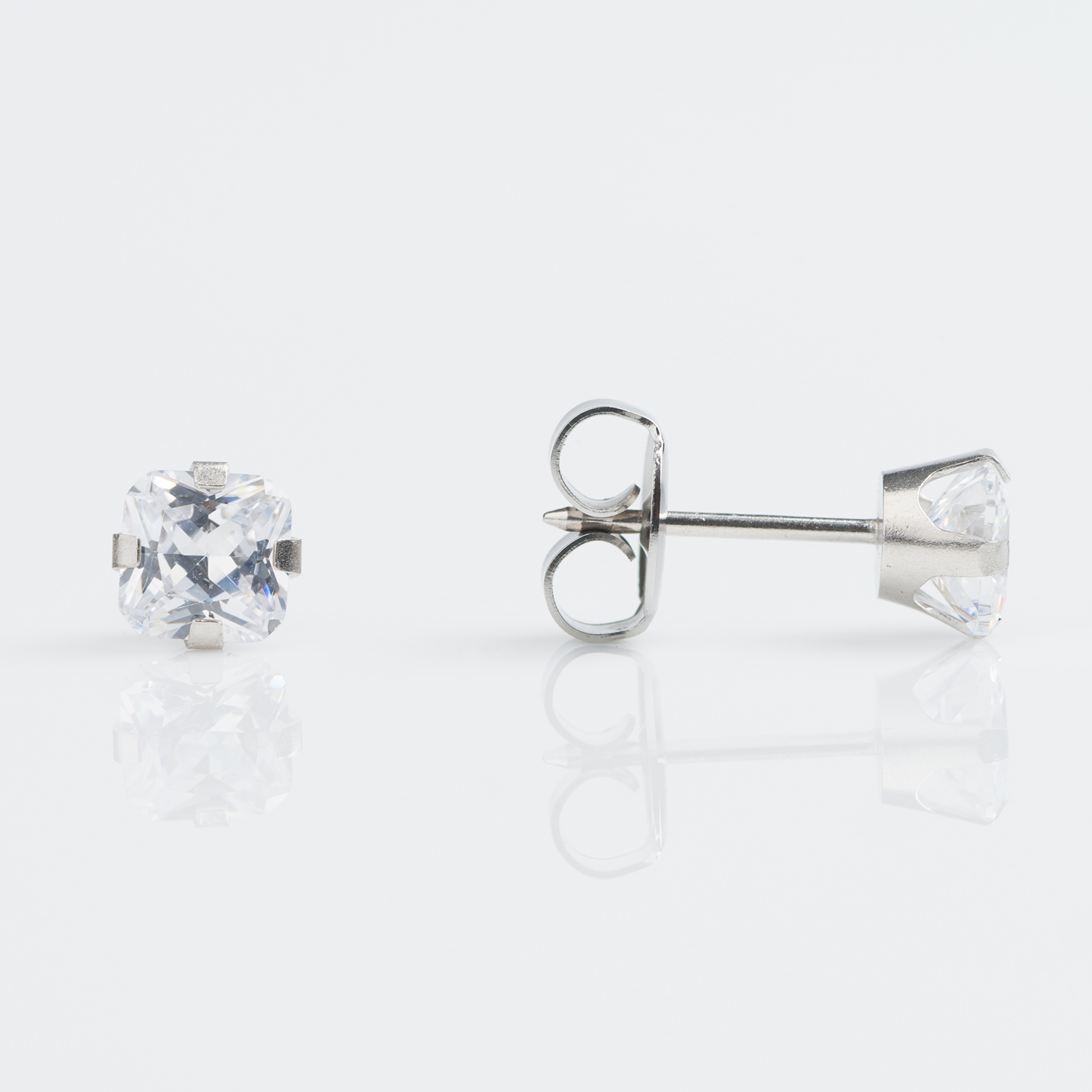 System 75™ Prong-Set Princess-Cut Cubic Zirconia Piercing Studs – 5×5mm – 9K White Gold