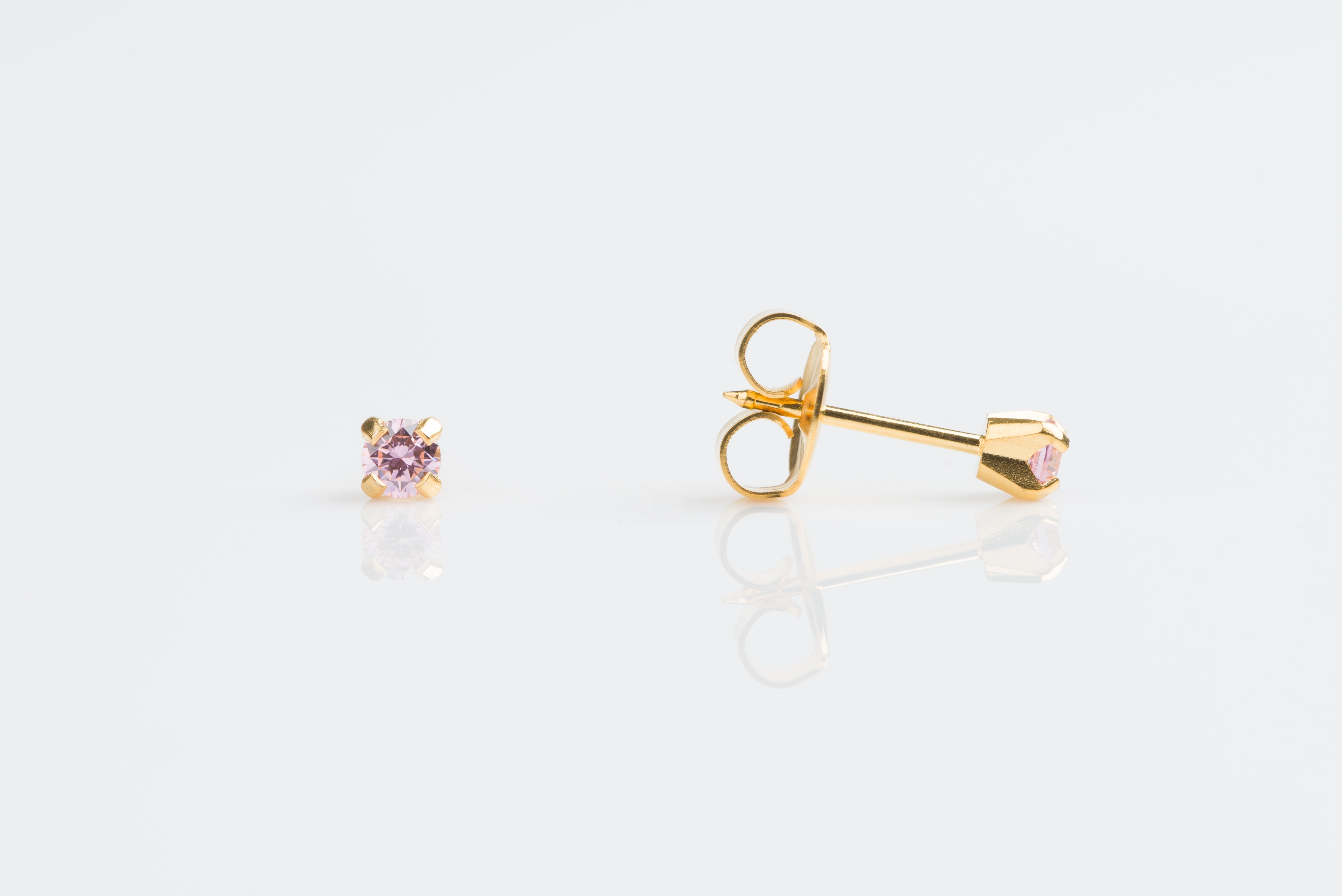 System 75™ Prong-Set Cubic Zirconia Piercing Studs – Pink – 3mm – Gold-Plated
