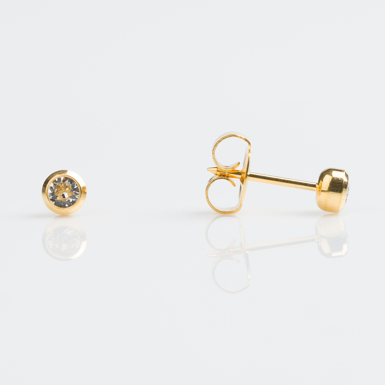 System 75™ Bezel-Set Birthstone Piercing Studs – 3mm – April Clear Crystal – Gold-Plated