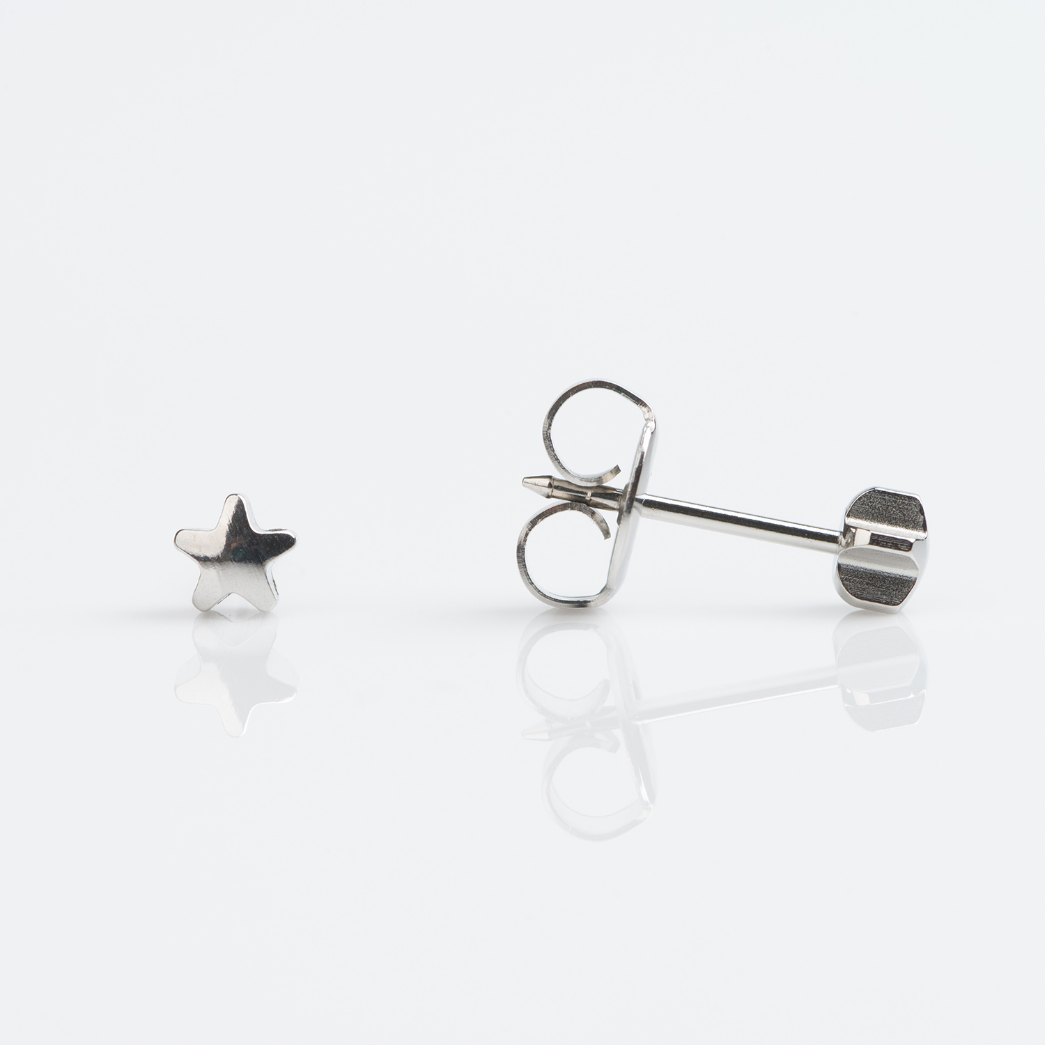 System 75™ Star Piercing Studs – 4mm – Stainless Steel