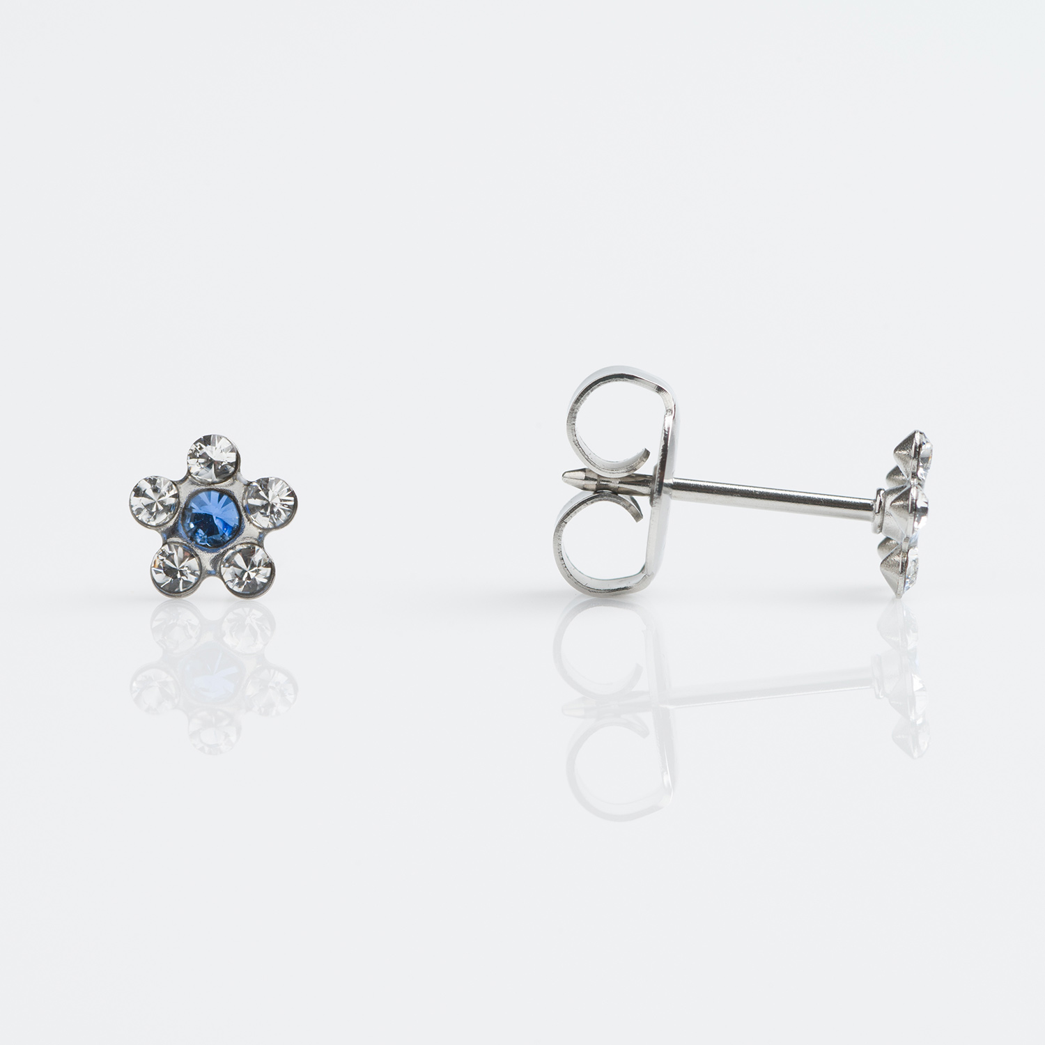 System 75™ Daisy Birthstone Piercing Studs – September Sapphire – Regular Post – Stainless Steel – 5mm
