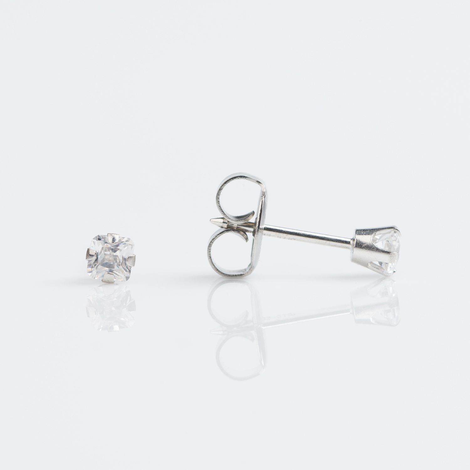 System 75™ Prong-Set Princess-Cut Cubic Zirconia Piercing Studs – 3×3mm – 14K White Gold