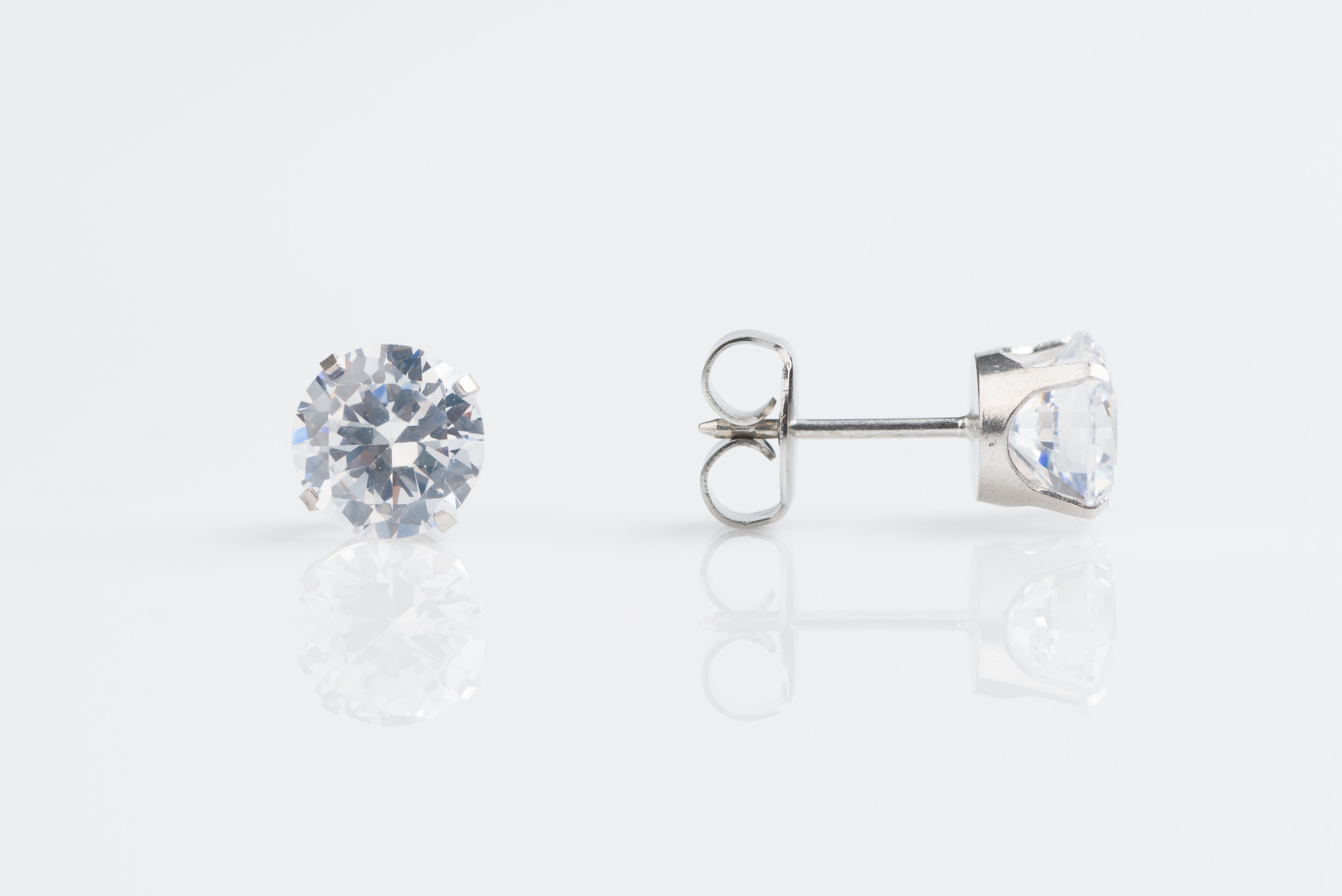 System 75™ Prong-Set Cubic Zirconia Piercing Studs – 7mm – Regular Post – 14K White Gold