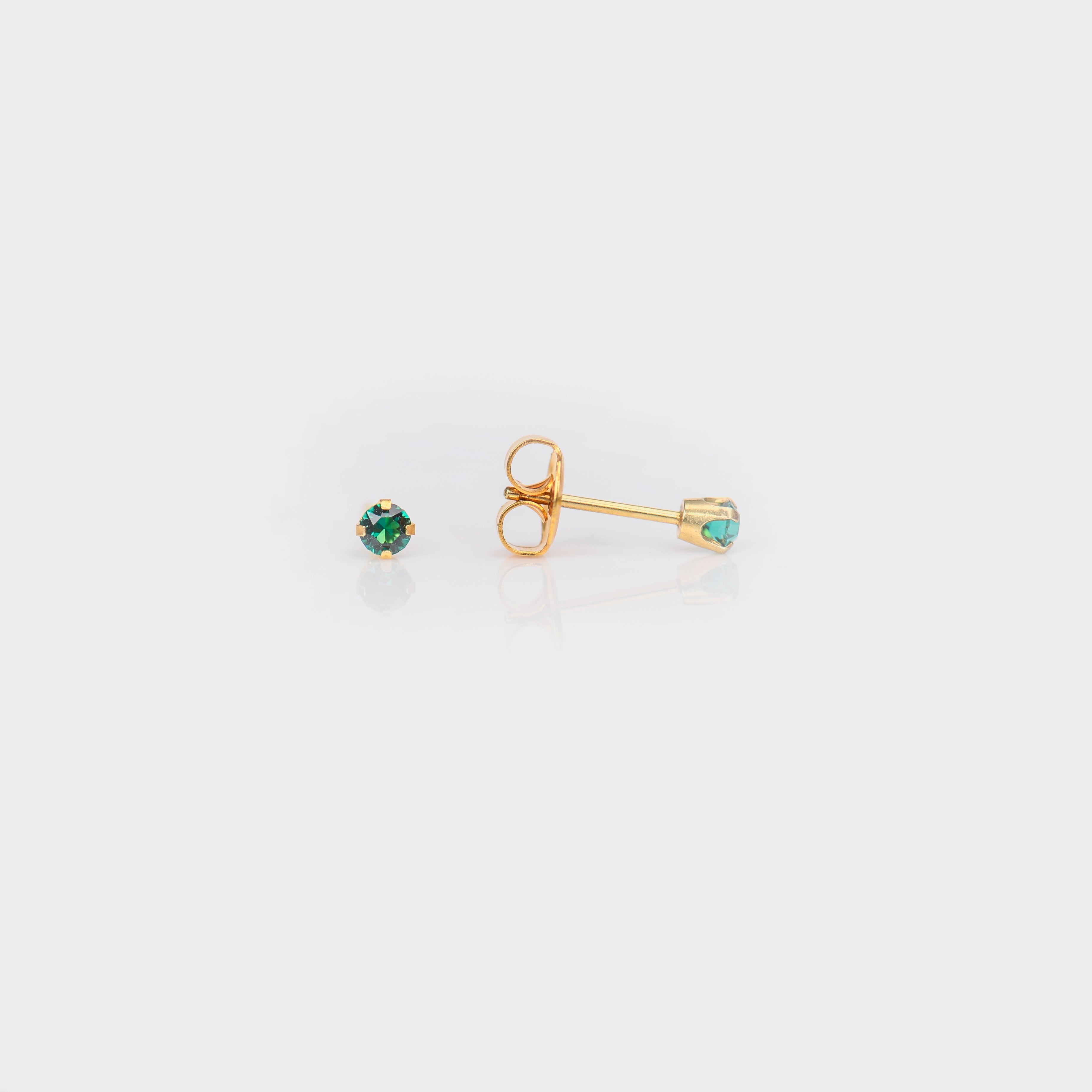 System 75™ Prong-Set Birthstone Piercing Studs – 3mm – May Emerald Crystal – 14K Yellow Gold