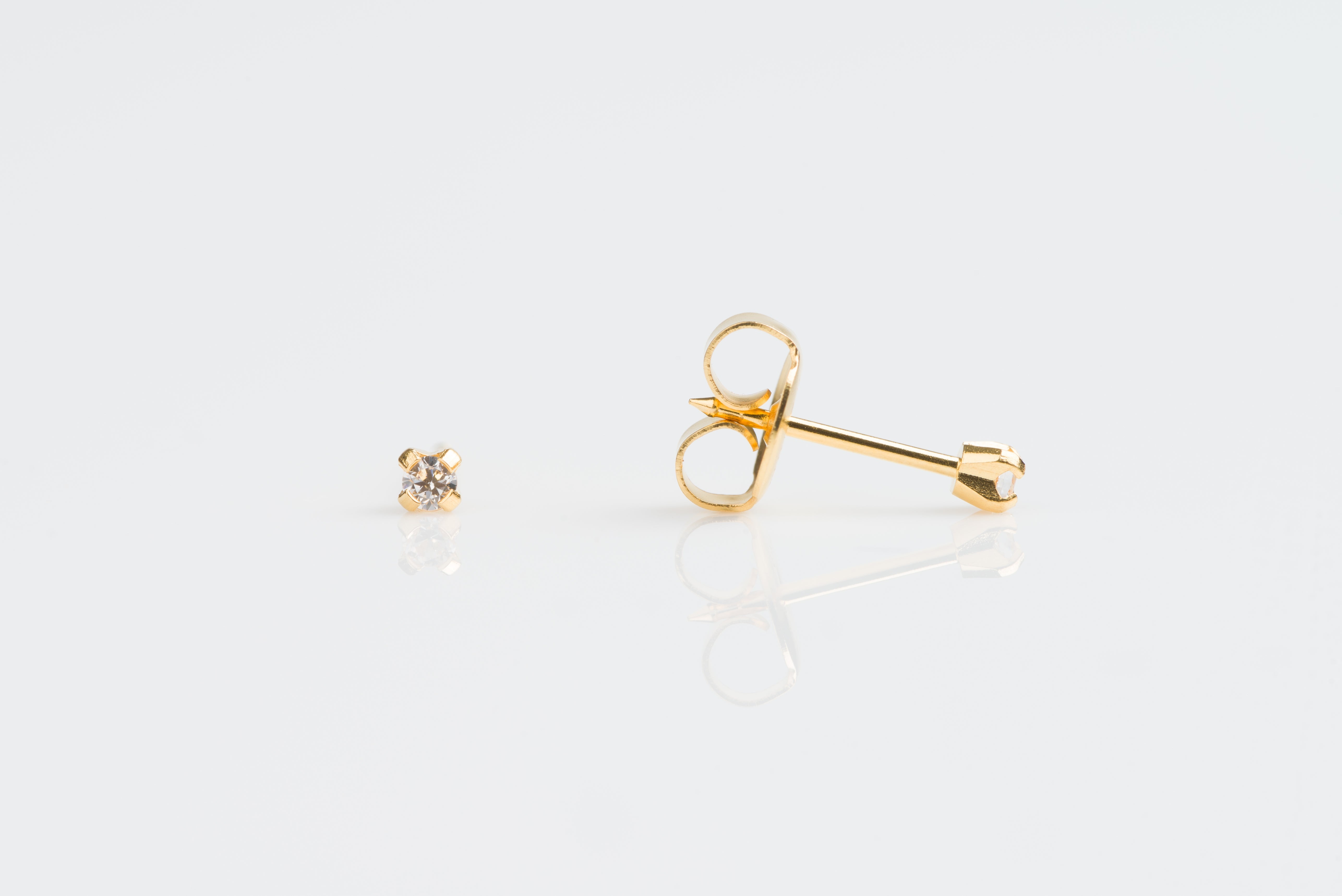 System 75™ Prong-Set Cubic Zirconia Piercing Studs – 2mm – Baby Post – 14K Yellow Gold