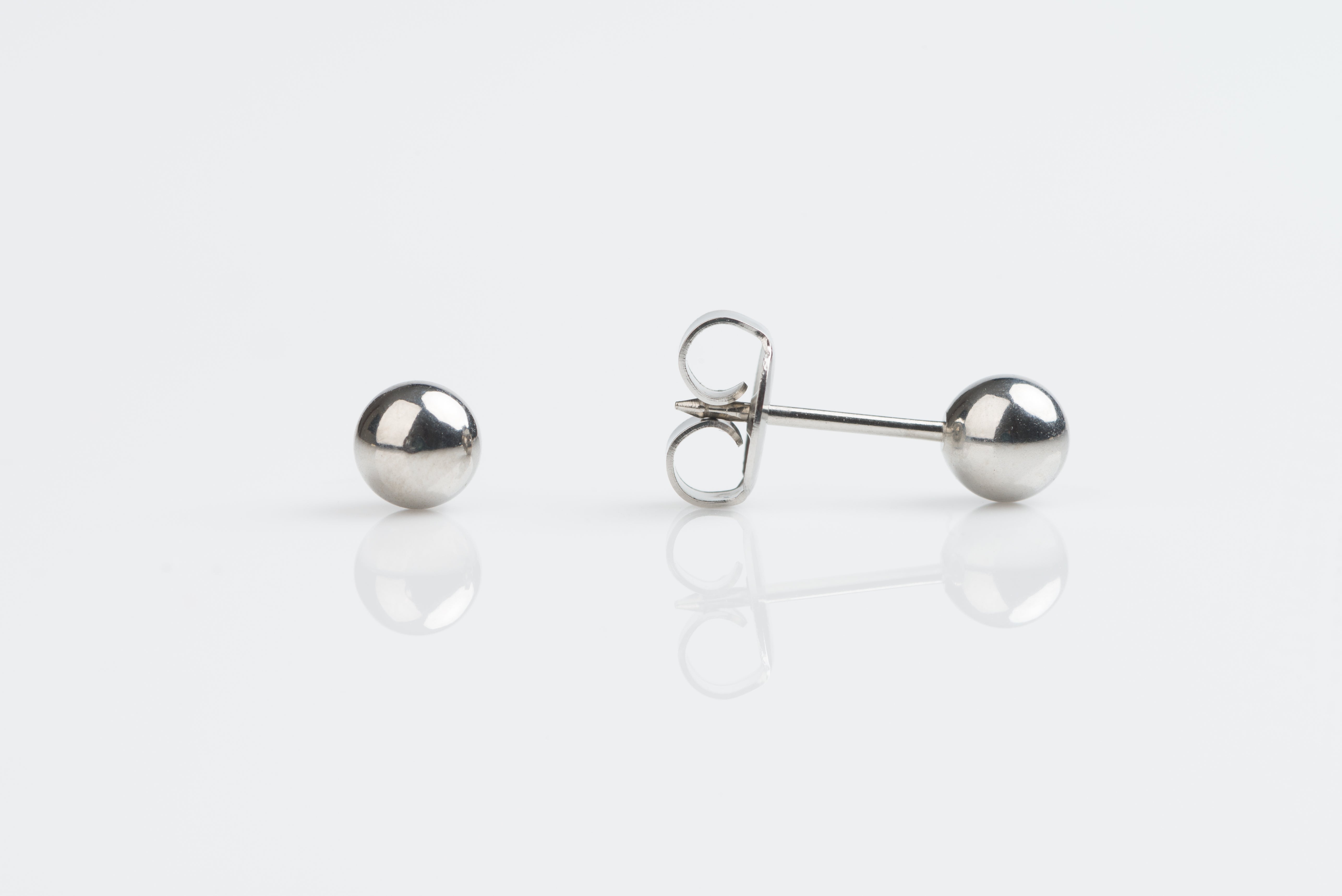System 75™ Ball Piercing Studs – 5mm – 14K White Gold – Regular Post