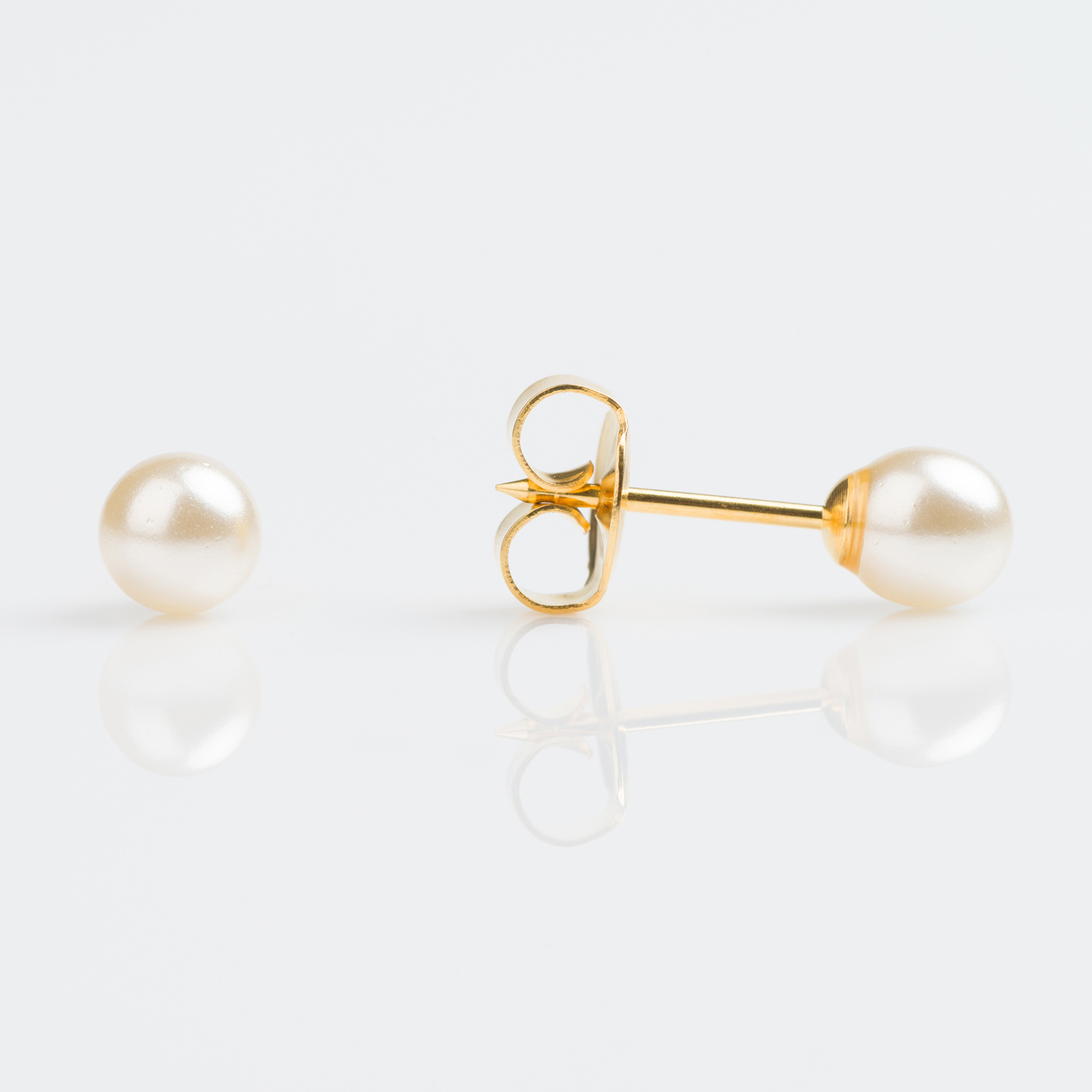 System 75™ Pearl Piercing Studs – 5mm – White – Gold-Plated