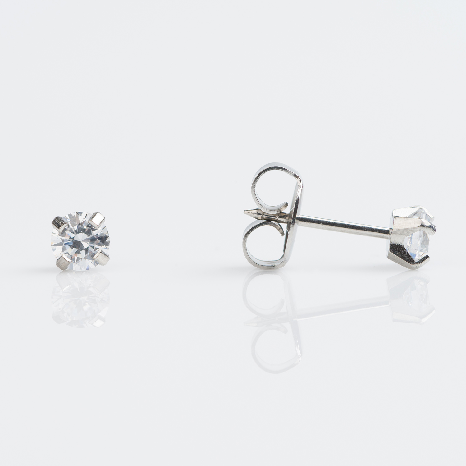 System 75™ Prong-Set Cubic Zirconia Piercing Studs – 5mm – Regular Post – Stainless Steel