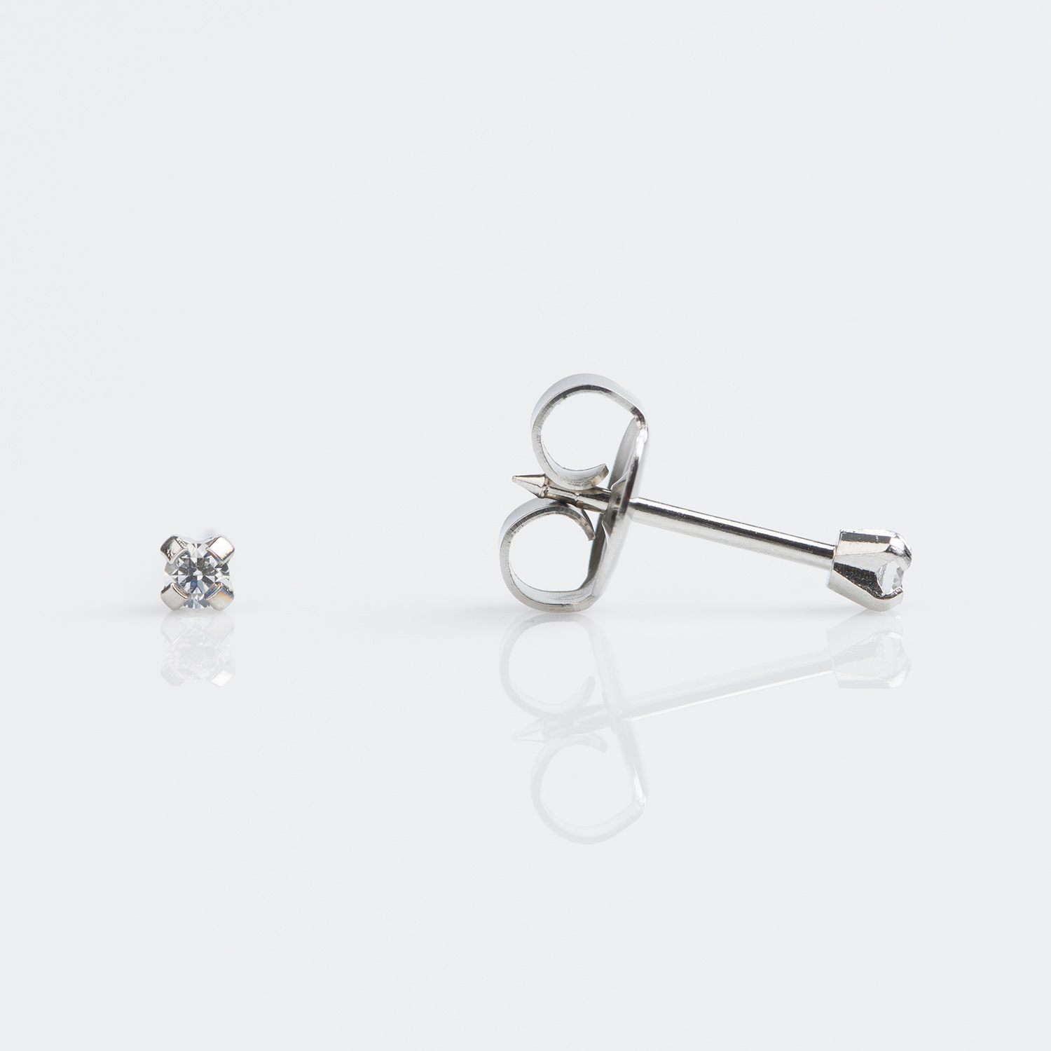 System 75™ Prong-Set Cubic Zirconia Piercing Studs – 2mm – Regular Post – Stainless Steel
