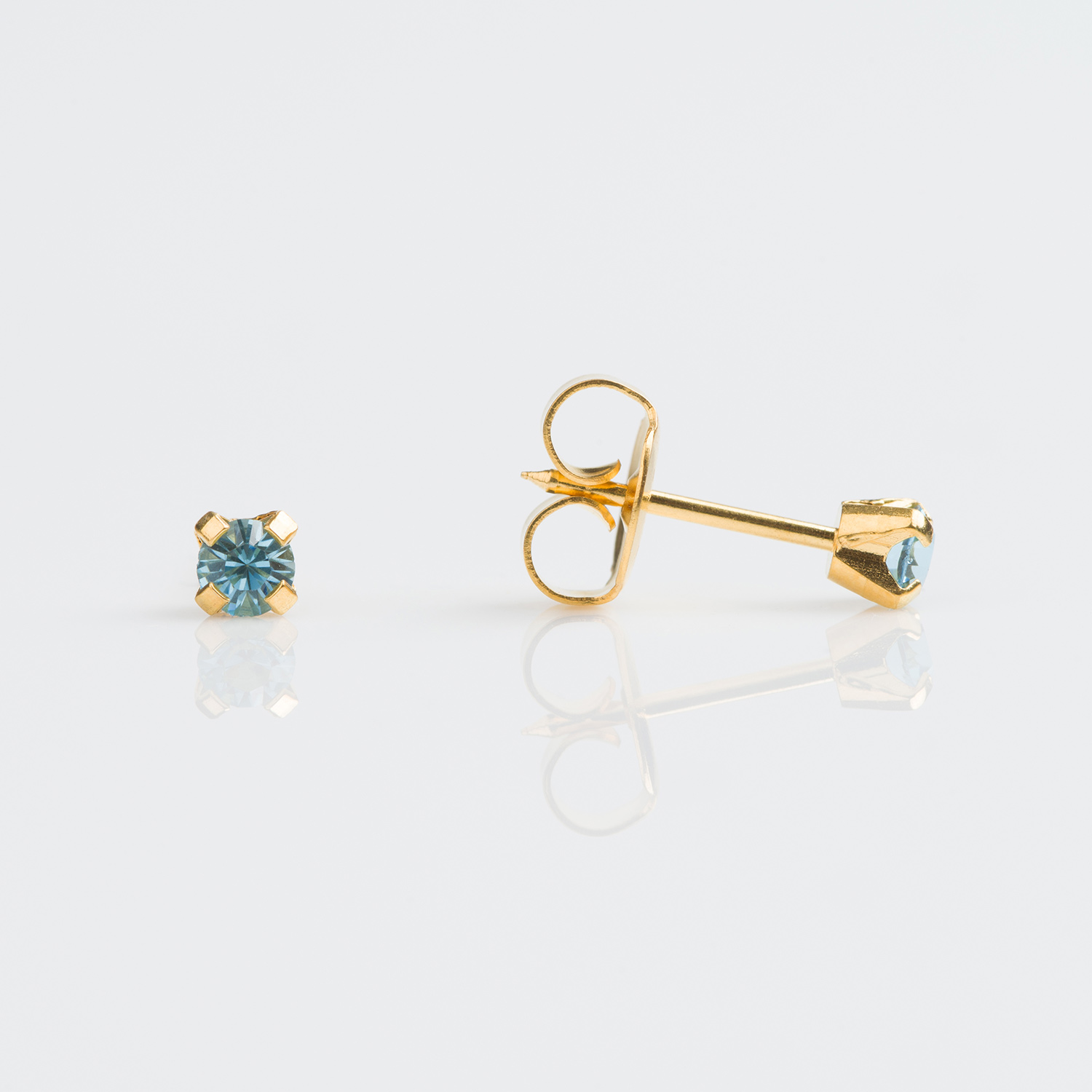 Tiny Tips™ Prong-Set Birthstone Fashion Studs – 3mm – March Aquamarine – Gold-Plated