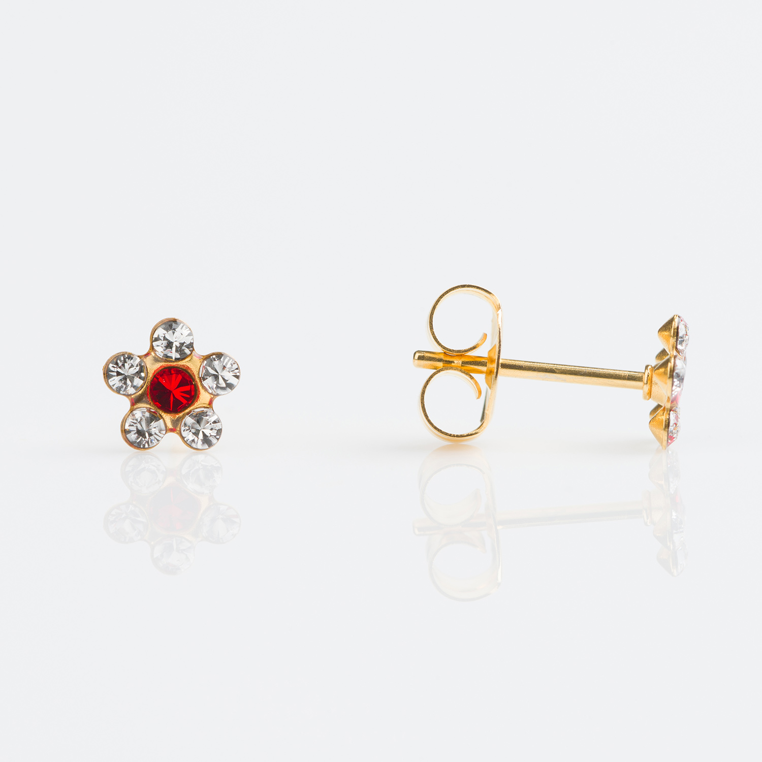 Tiny Tips™ Daisy Crystal Studs – 5mm – April Crystal + July Ruby – Gold-Plated