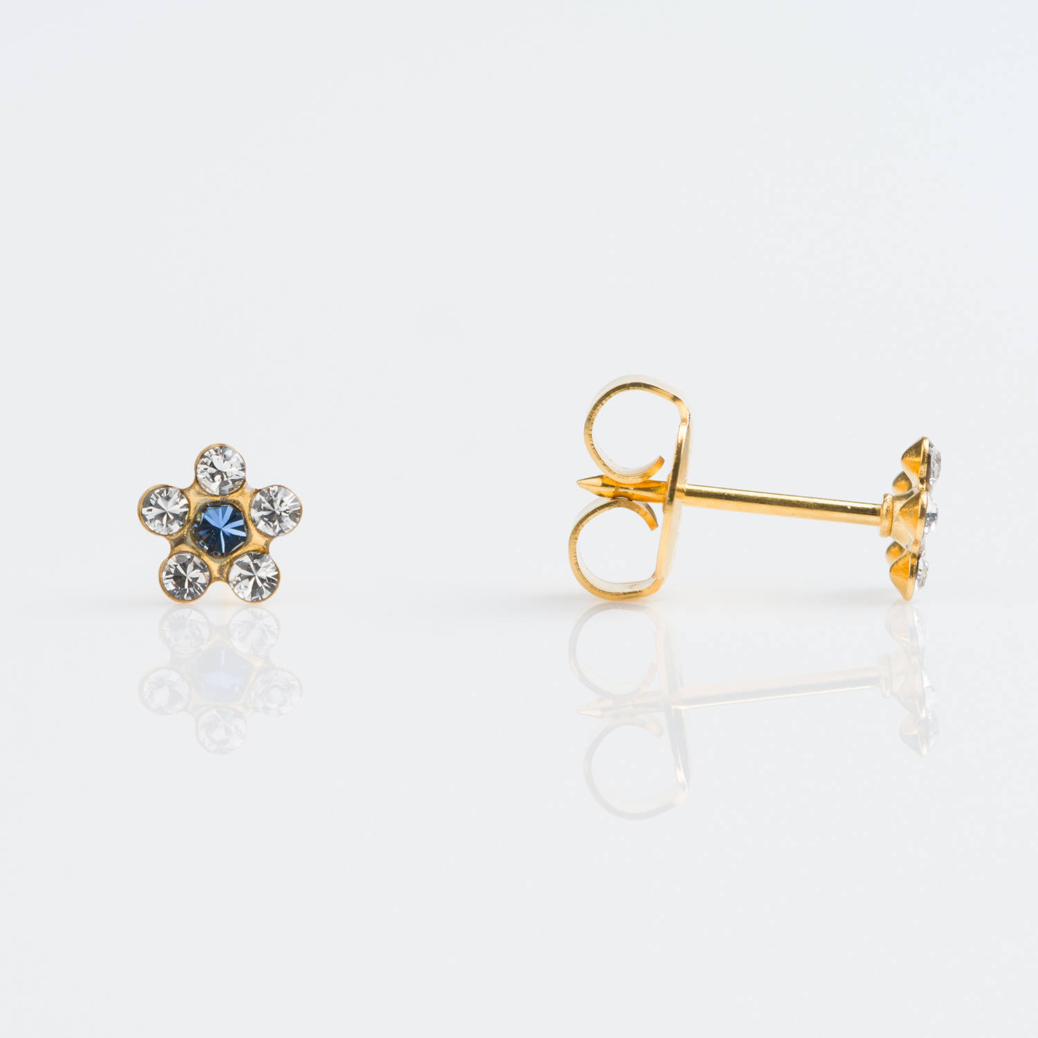 Tiny Tips™ Daisy Crystal Studs – 5mm – April Crystal + September Sapphire – Gold-Plated