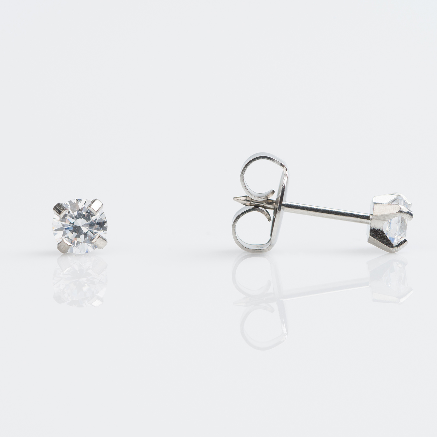 Tiny Tips™ Prong-Set Cubic Zirconia Studs – 4mm – Stainless Steel