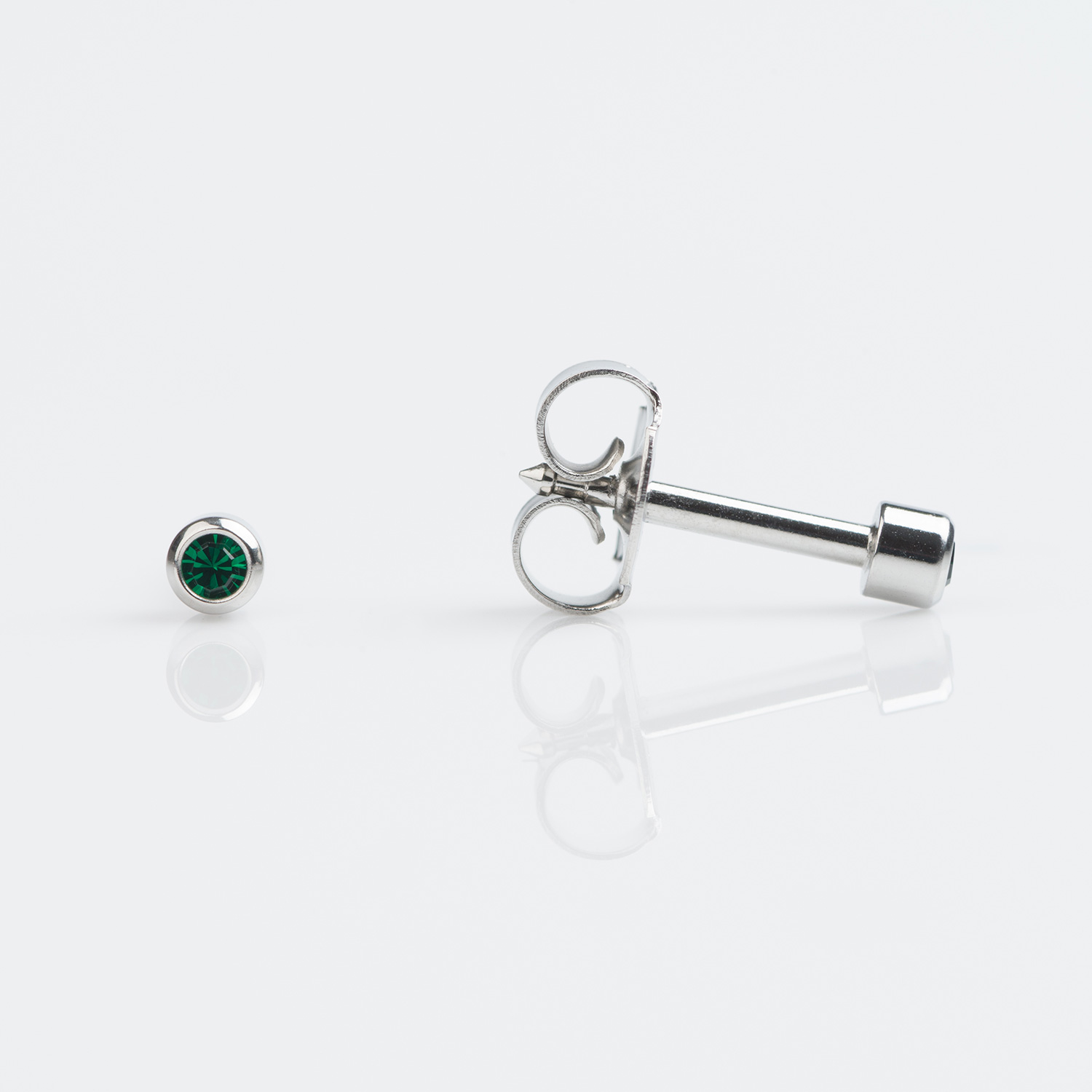 Universal™ Flatpack Stainless Steel Bezel-Set May Emerald Piercing Studs – Mini Adaptor – 2mm Universal™ Flatpack Stainless Steel Bezel-Set May Emerald Piercing Studs – Mini Adaptor – 2mm
