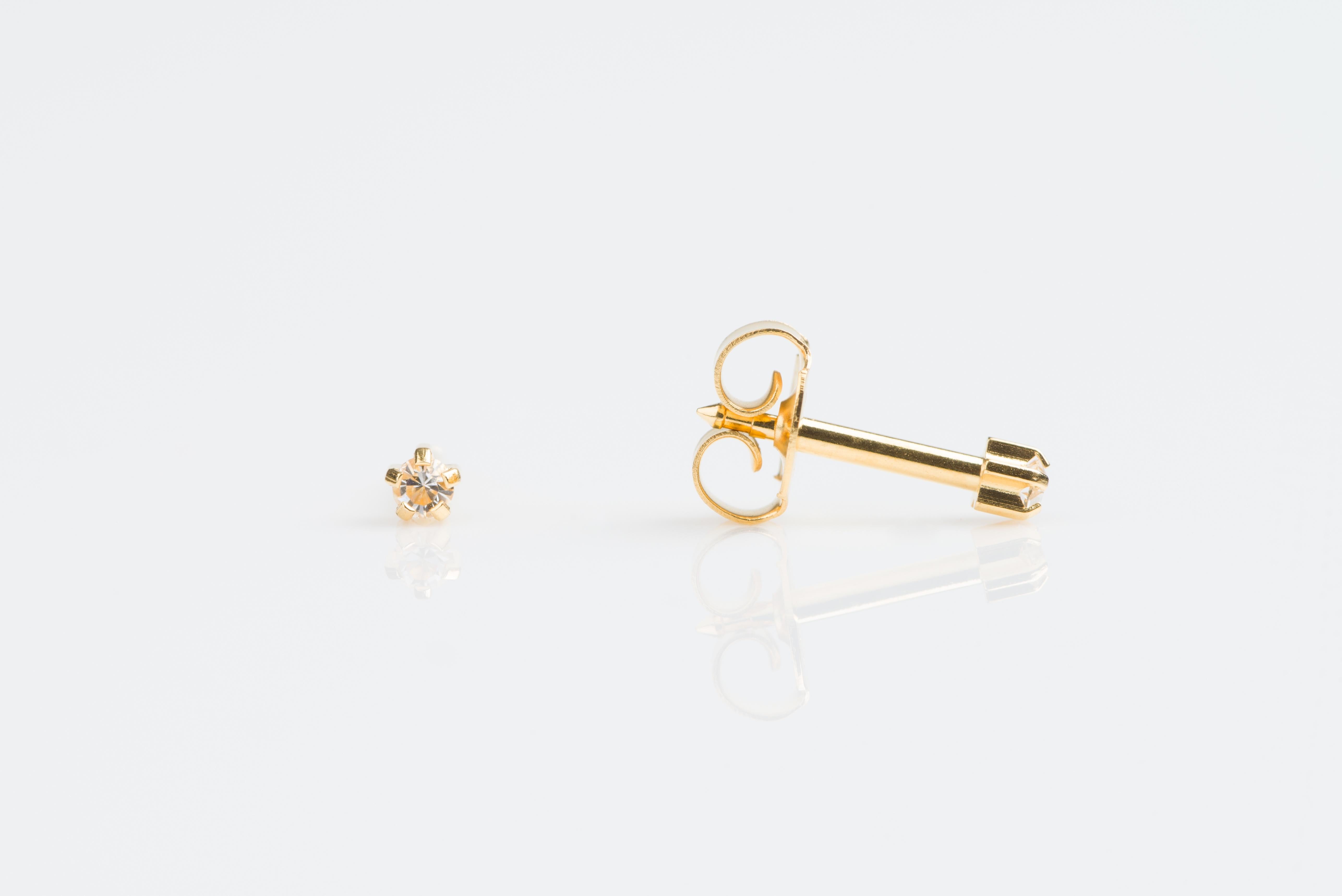 Universal™ Select Prong-Set Birthstone Carded Piercing Studs – Gold-Plated – Mini Adaptor – April Crystal – 2mm