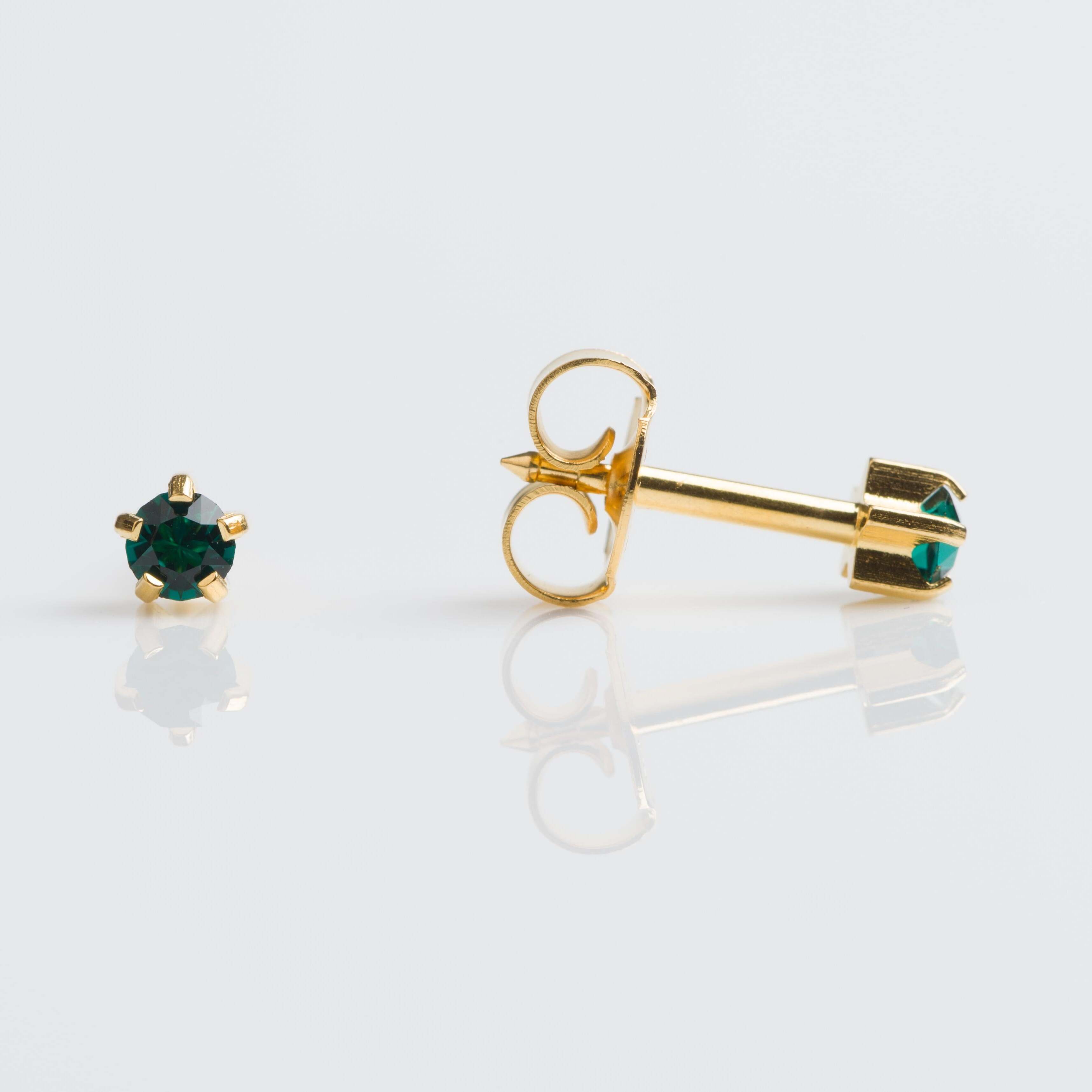 Universal™ Select Gold-Plated Prong-Set May Emerald Piercing Studs Universal™ Select Gold-Plated Prong-Set May Emerald Piercing Studs