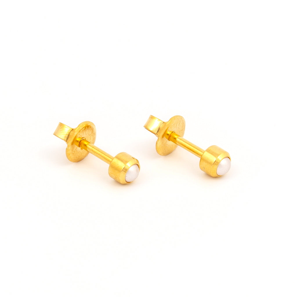 Universal™ Select Bezel-Set Pearl Carded Piercing Studs – Gold-Plated – White – Regular Adaptor – 3mm