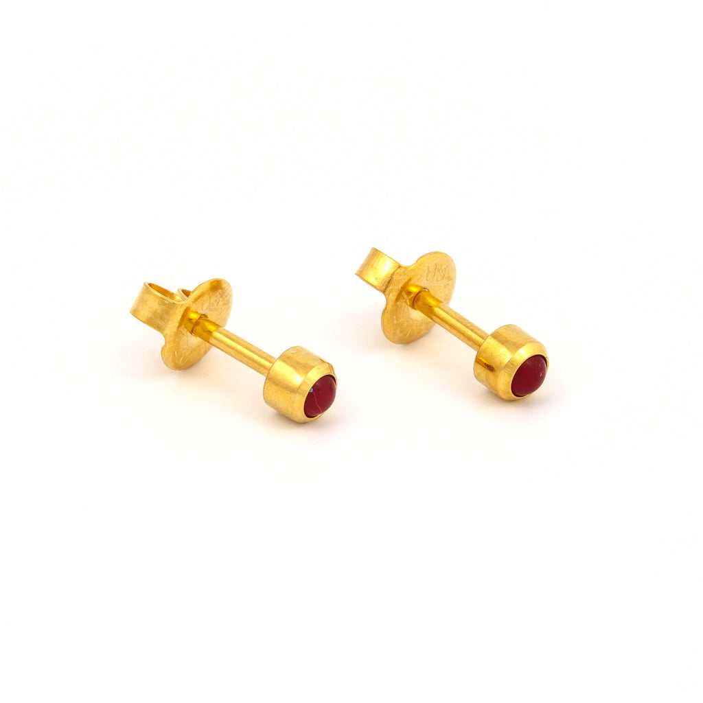 Universal™ Flatpack Gold-Plated Bezel-Set Coral Pearl Piercing Studs – Regular Adaptor